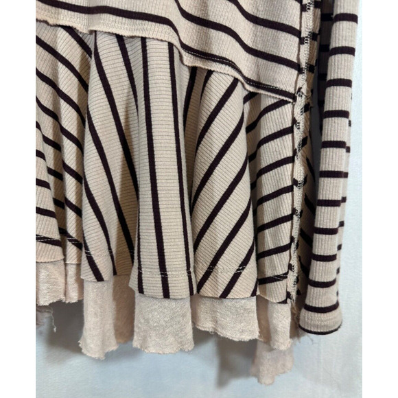 We the Free Size S Striped Tee Peplum Top Oversized Layered Long Sleeve D55 - Picture 3 of 7